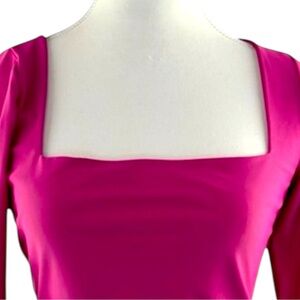 VICI Women’s M Hot Pink Long‎ Sleeve Square Neck Cropped Stretch Knit Top